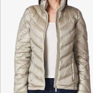 Calvin Klein Womens chevron quilted packable down jacket size medium (086)